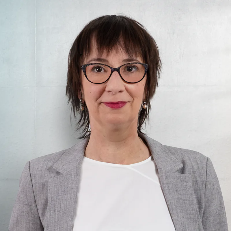 Claudia Schindler ist Rechtsanwältin und betreut Mandate auf dem Gebiet des Verwaltungsrechts.